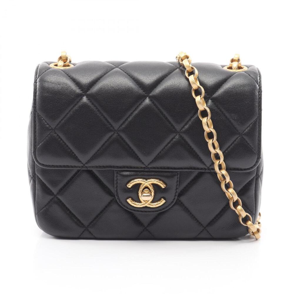 Chanel Matelassé Shoulder Bag/Handbag, Lambskin Leather, Women's, Black